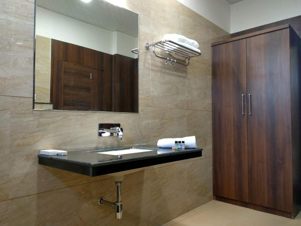 Hotel Golden Heritance Пушкар Екстер'єр фото