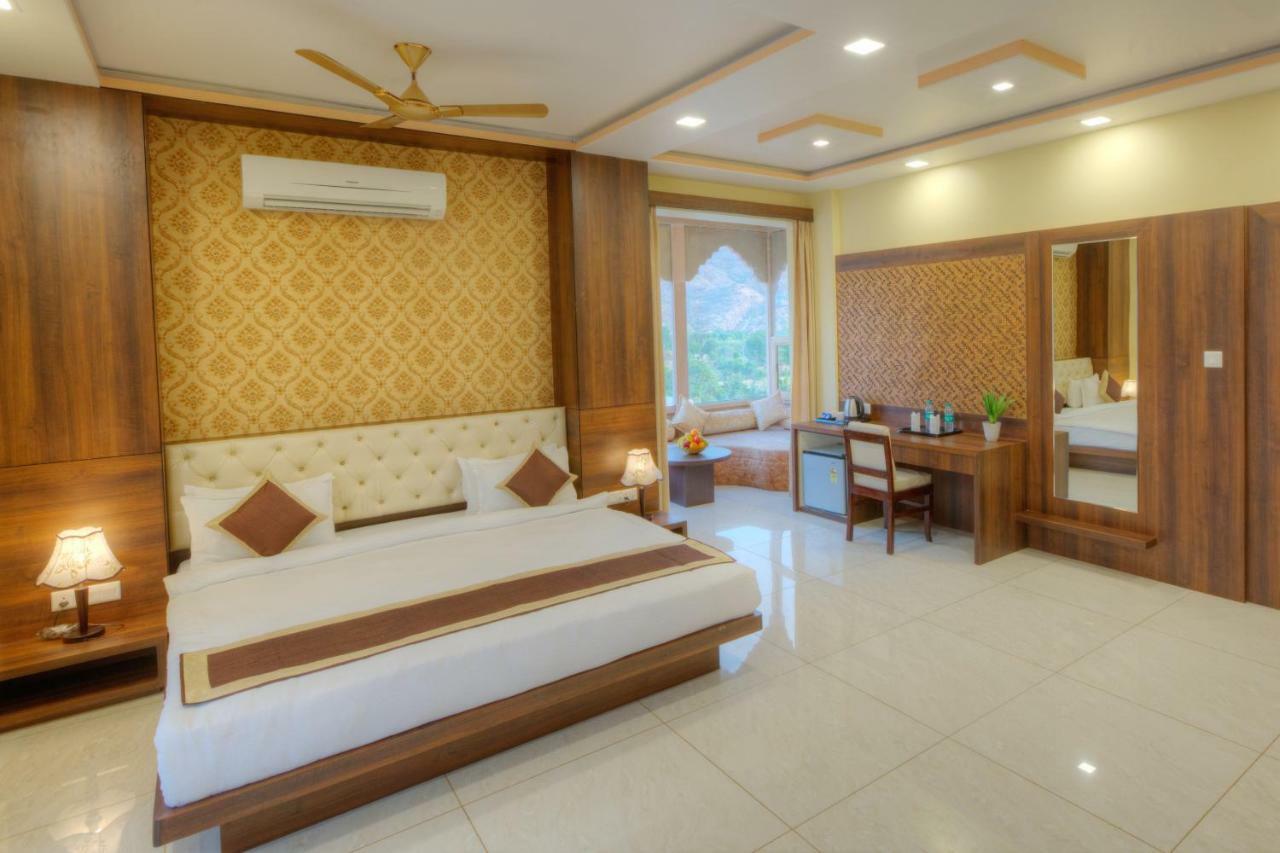 Hotel Golden Heritance Пушкар Екстер'єр фото